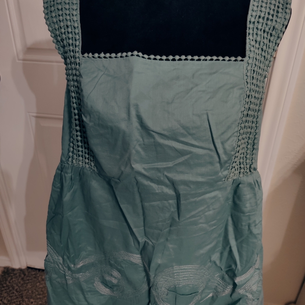 Green Sleeveless Summer Top with Crochet Details Size XL